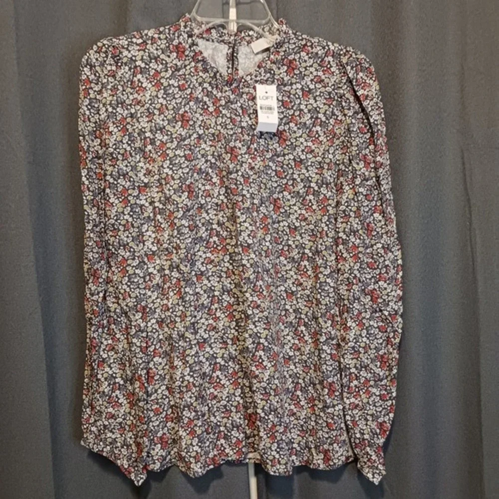 NWT Loft 7 pc Floral Cottagecore tank top Blouse knit wrap Top Small‎